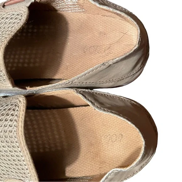 Olukai Pehuea Sneaker Slip On Flat Tapa Tan Beige Women Size 8.5 - Picture 6 of 9